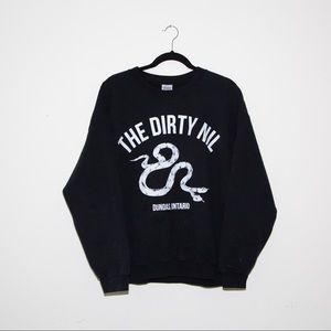 Black crew neck sweater